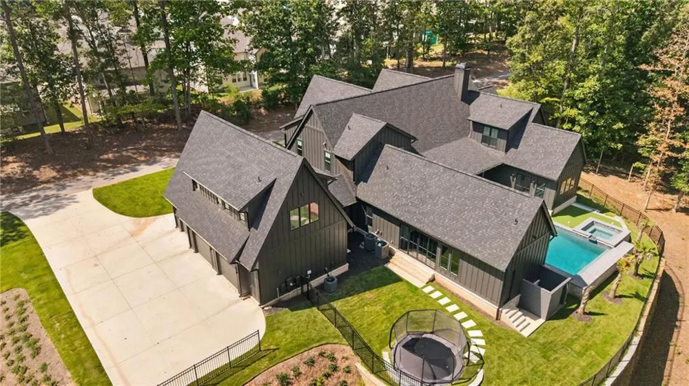 3392 Shank Grove Dacula, GA 30019