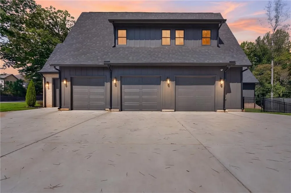 3392 Shank Grove Dacula, GA 30019