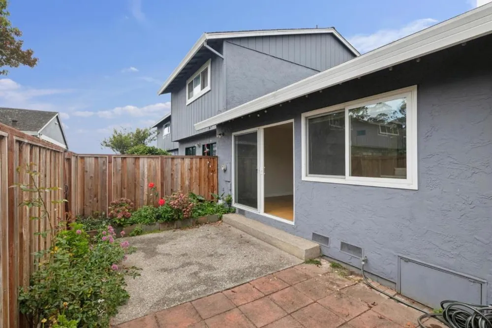 1023 Suzanne Court Half Moon Bay, CA 94019