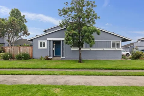 1023 Suzanne Court