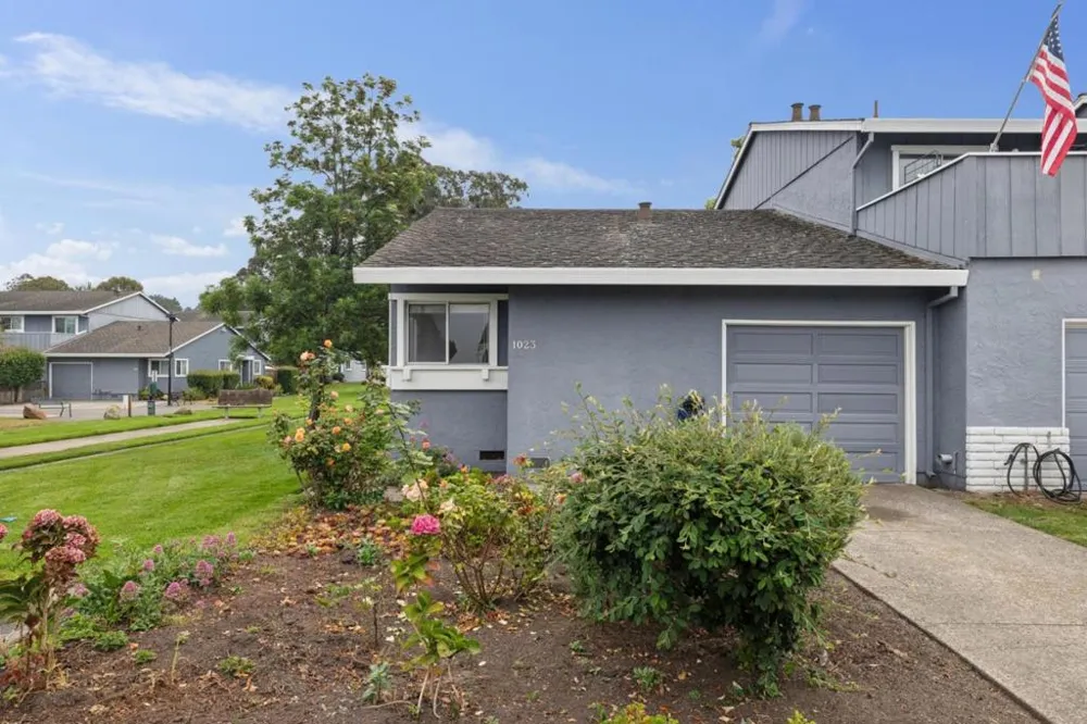 1023 Suzanne Court Half Moon Bay, CA 94019