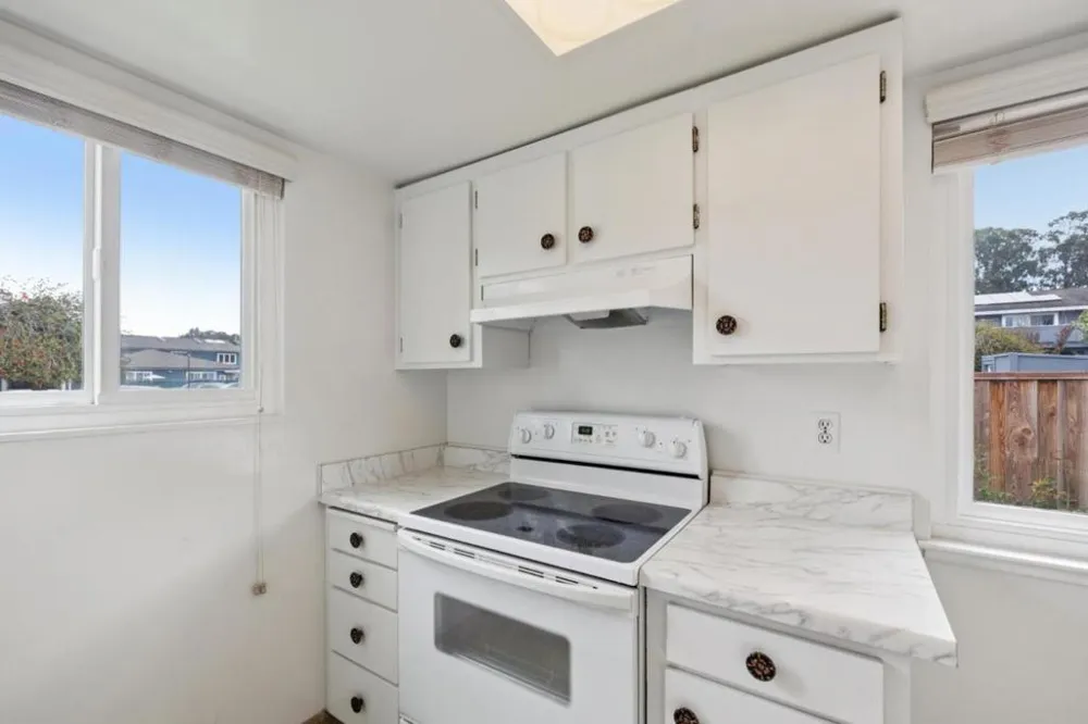 1023 Suzanne Court Half Moon Bay, CA 94019