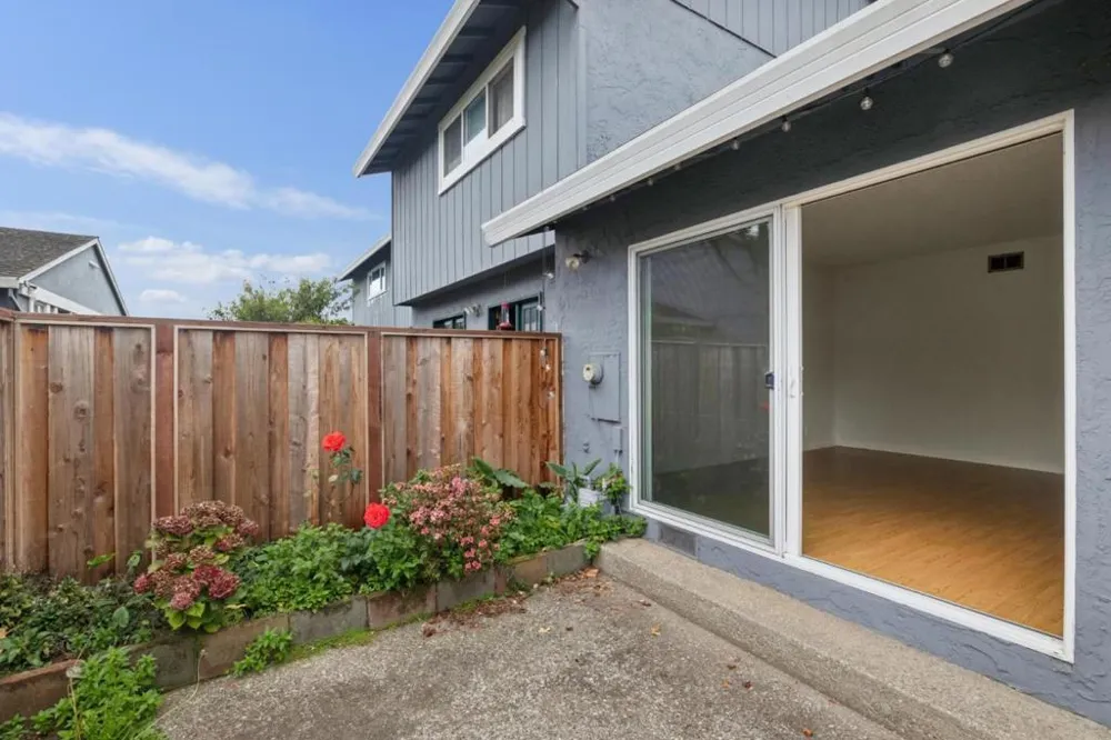 1023 Suzanne Court Half Moon Bay, CA 94019