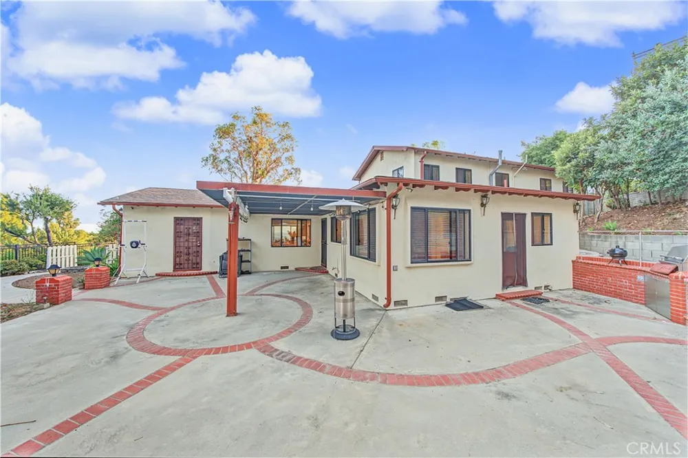 12105 Rideout Place Whittier, CA 90601