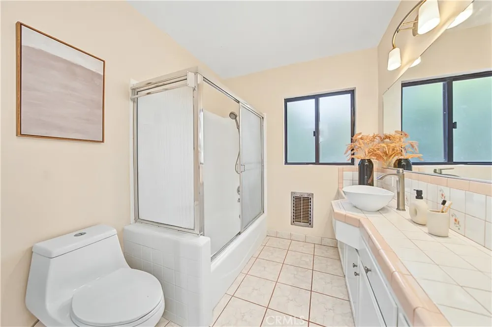 12105 Rideout Place Whittier, CA 90601