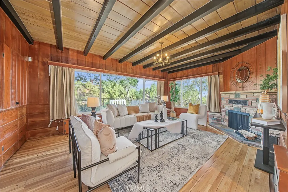 12105 Rideout Place Whittier, CA 90601