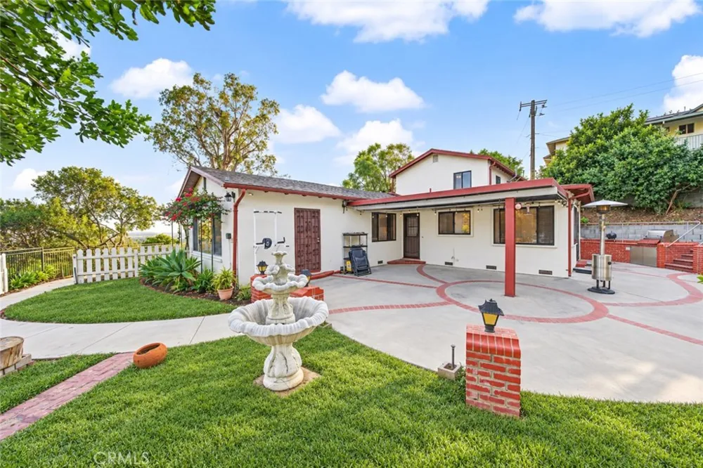 12105 Rideout Place Whittier, CA 90601
