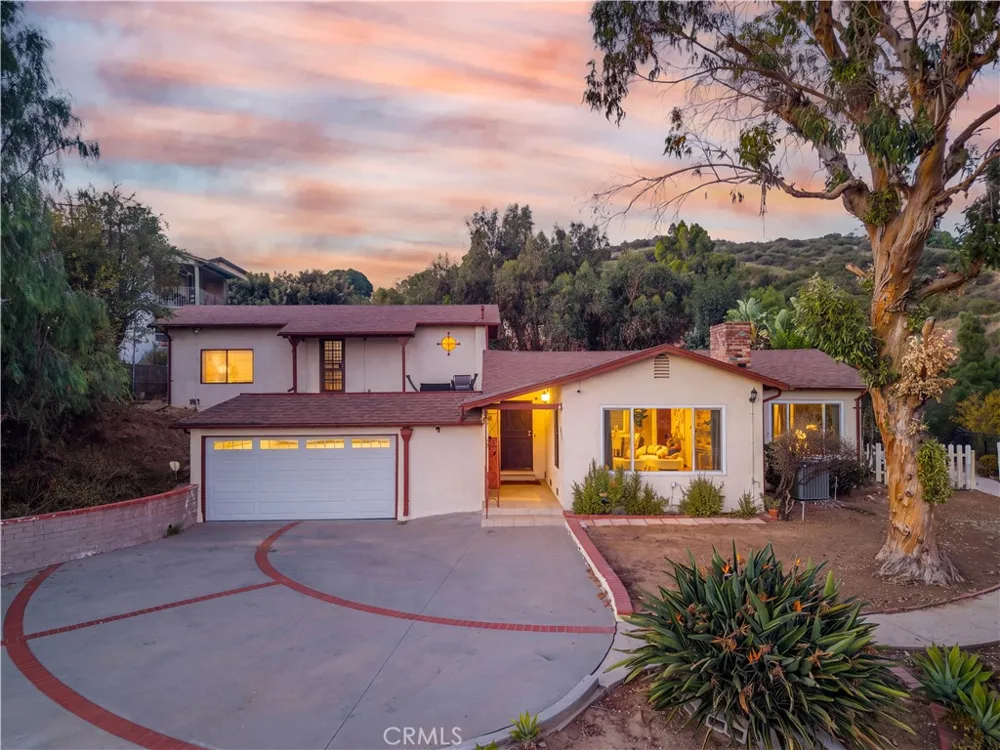 12105 Rideout Place Whittier, CA 90601