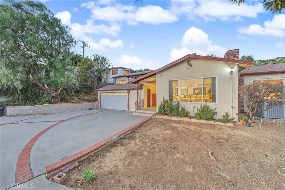 12105 Rideout Place Whittier, CA 90601