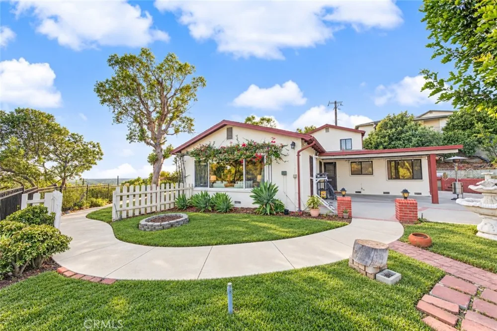 12105 Rideout Place Whittier, CA 90601