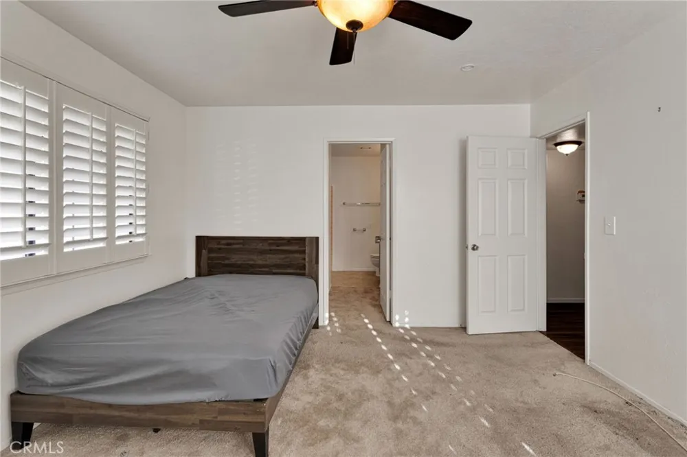 19237 Elm Drive Apple Valley, CA 92308