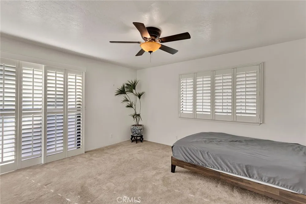 19237 Elm Drive Apple Valley, CA 92308
