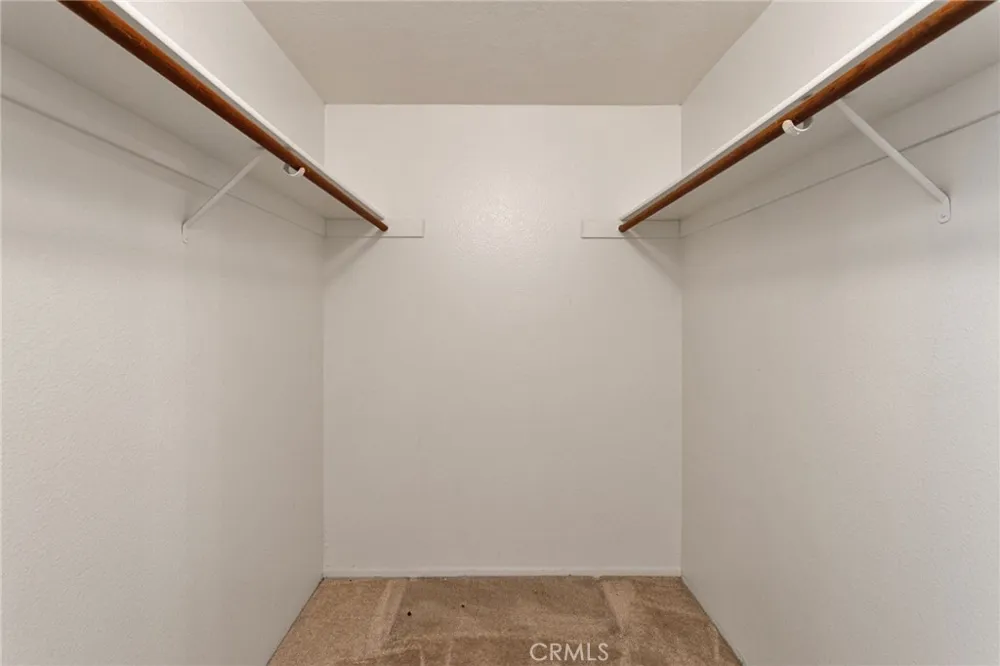 19237 Elm Drive Apple Valley, CA 92308