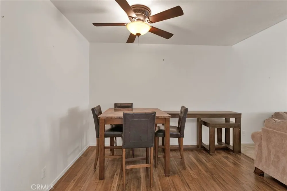 19237 Elm Drive Apple Valley, CA 92308