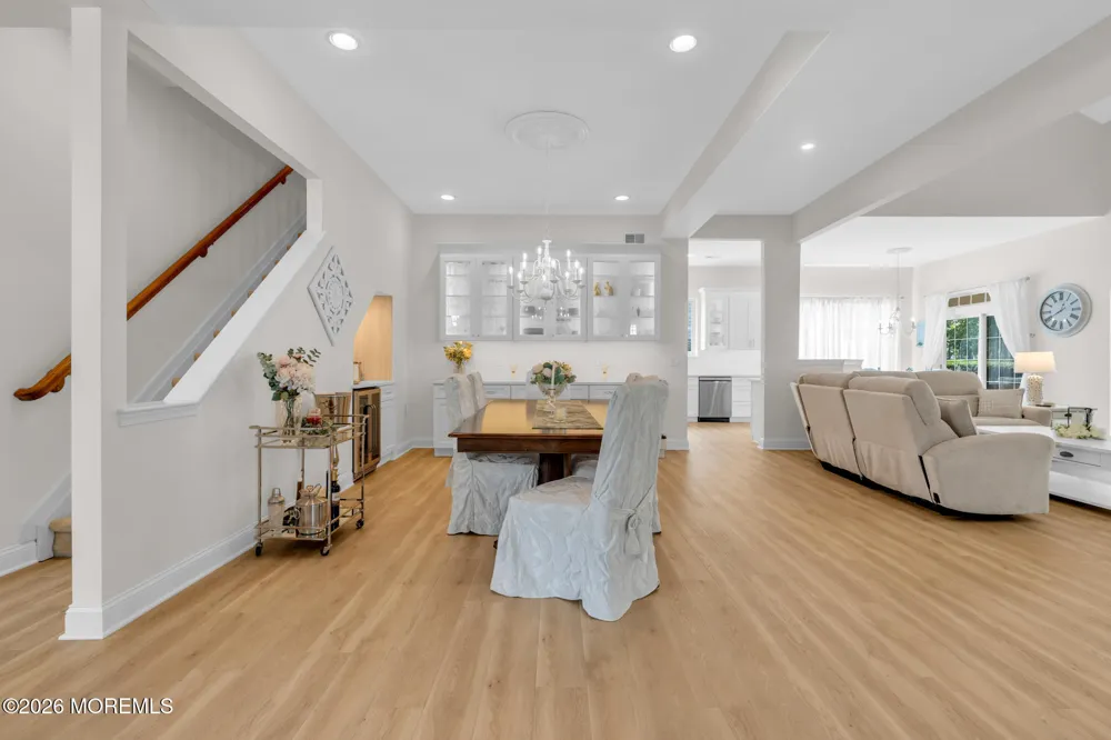 18 Spyglass Drive Jackson, NJ 08527