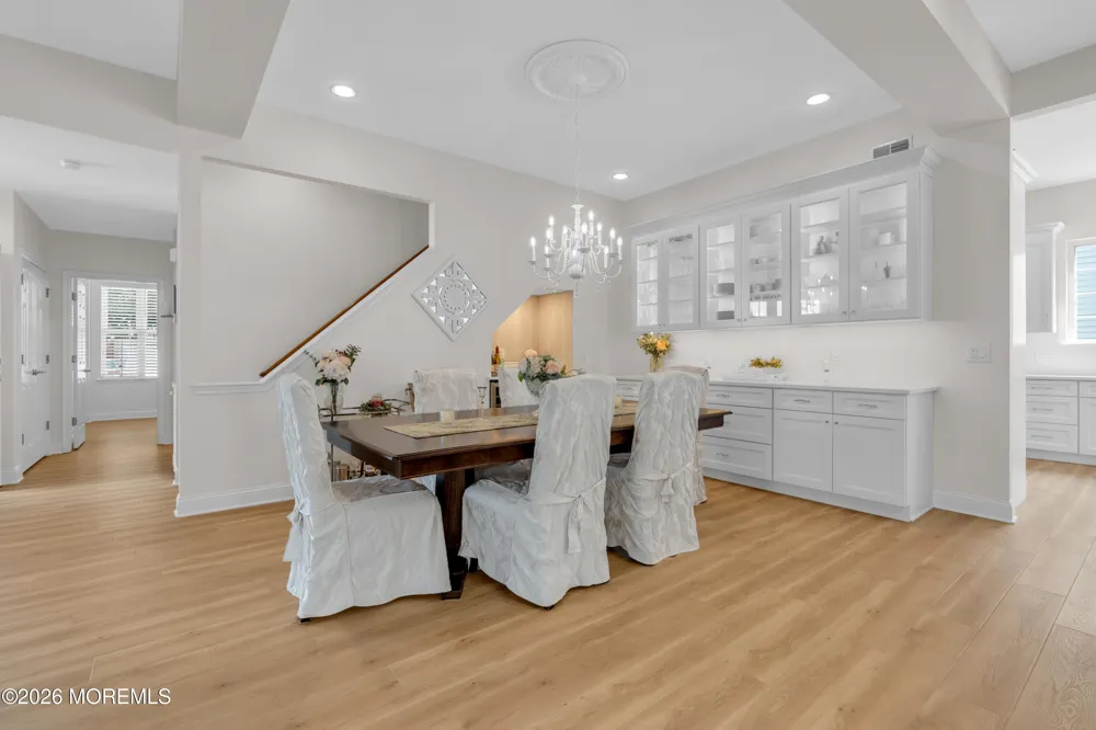 18 Spyglass Drive Jackson, NJ 08527