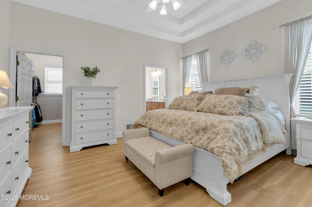 18 Spyglass Drive Jackson, NJ 08527