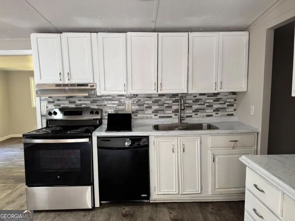 6204 River Run CIR Gainesville, GA 30506
