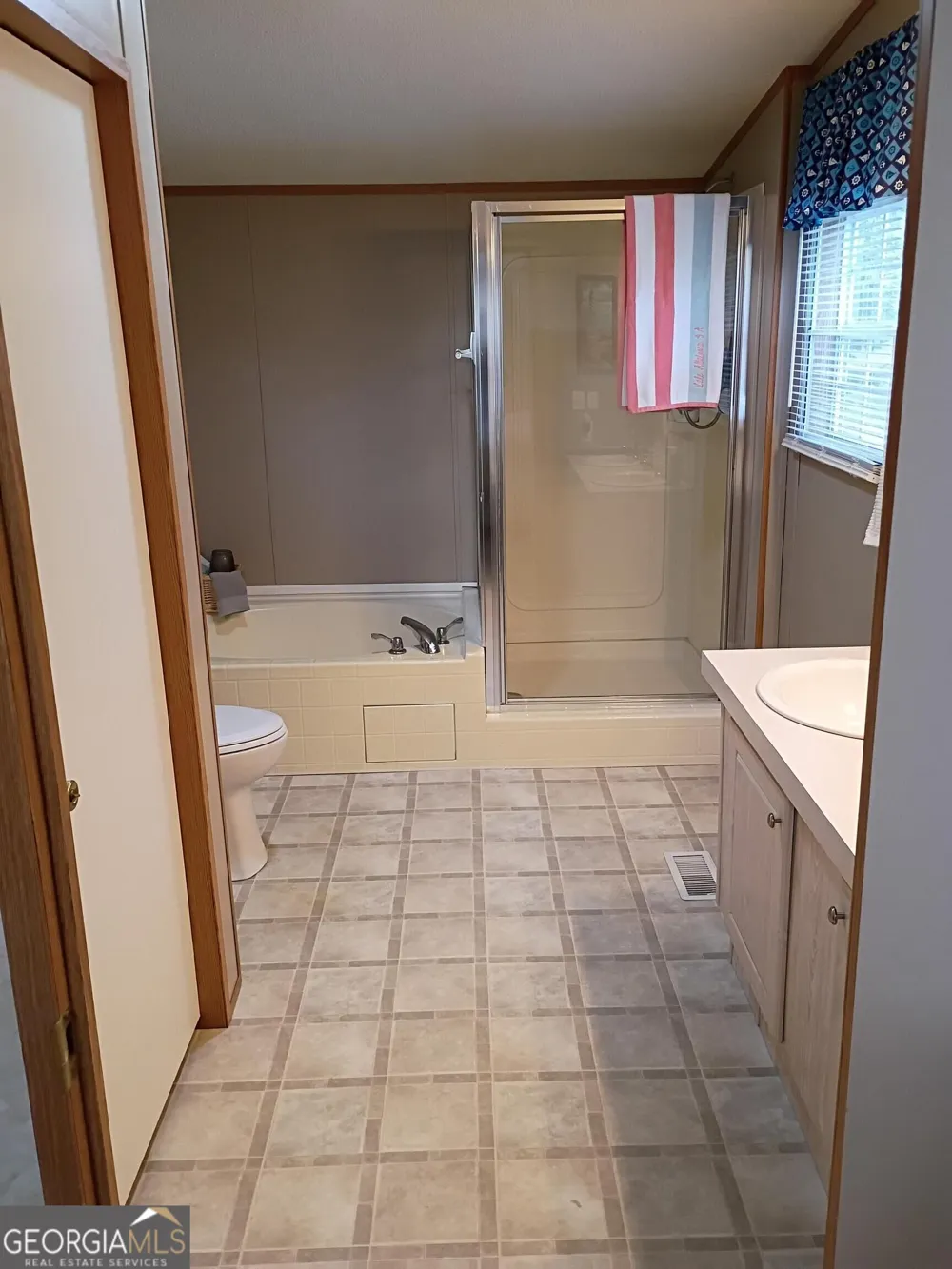 4888 Allen CIR SE Acworth, GA 30102