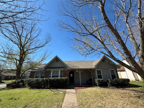 2101 Pueblo Drive