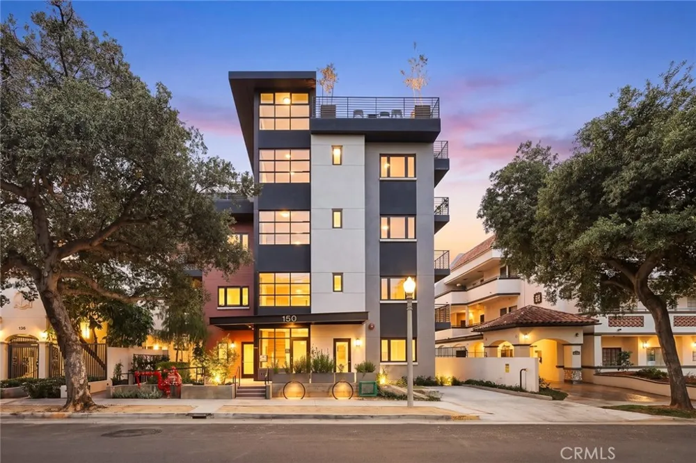 150 S Oak Knoll Avenue Pasadena, CA 91101