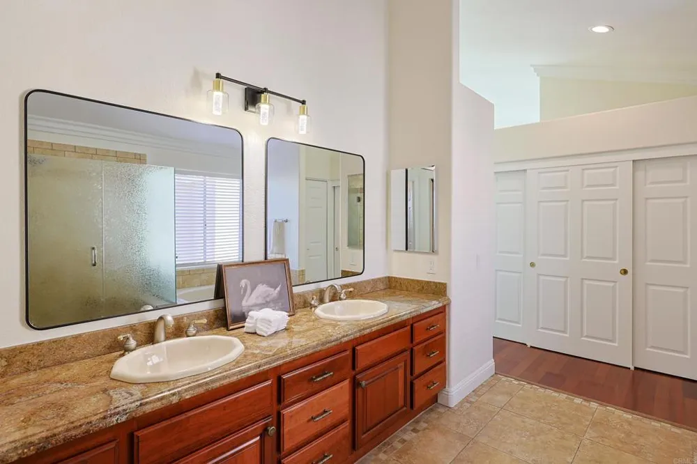 542 Port Harwick Chula Vista, CA 91913