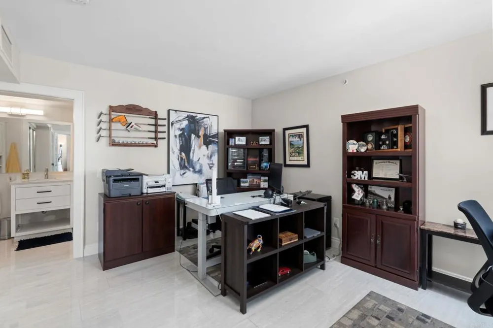 500 W Harbor Drive #1108 San Diego, CA 92101