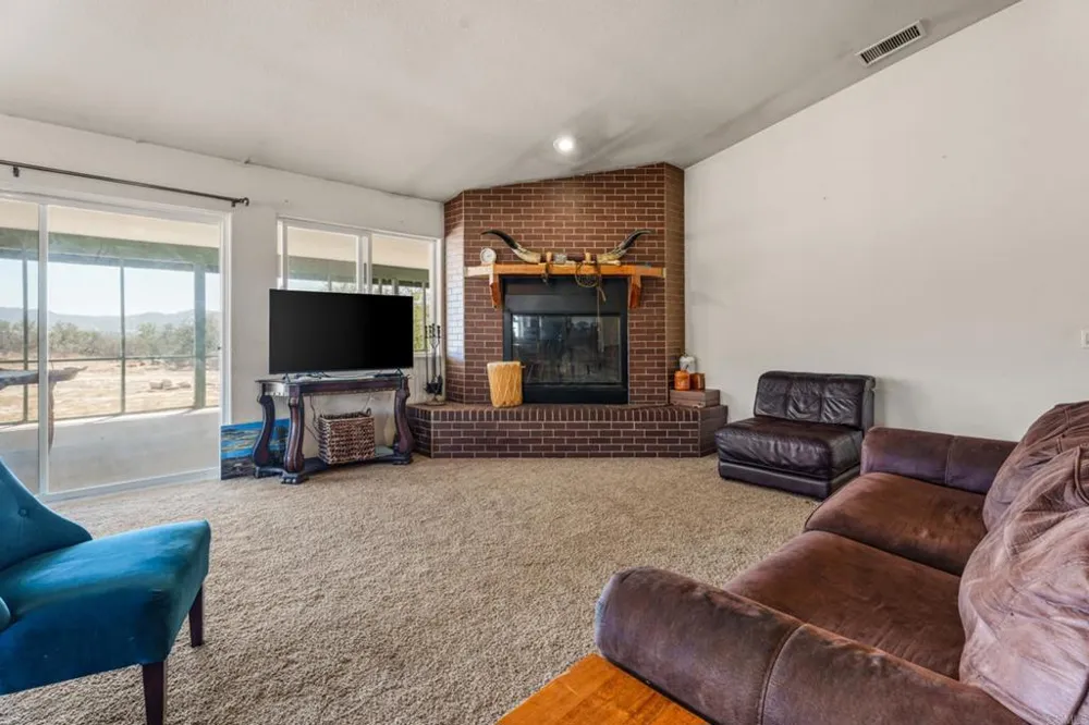 1825 La Posta Rd Campo, CA 91906