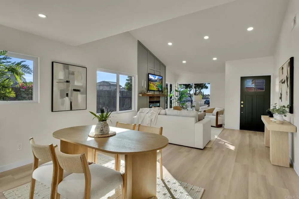 13263 Russet Leaf Lane San Diego, CA 92129