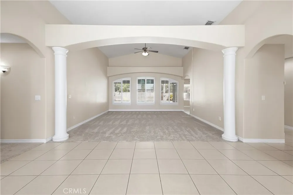 14940 Mesa Street Hesperia, CA 92345