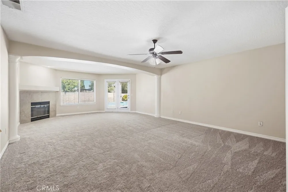 14940 Mesa Street Hesperia, CA 92345