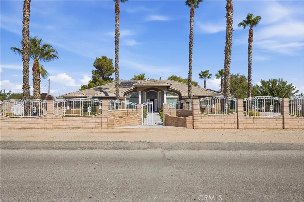 14940 Mesa Street Hesperia, CA 92345