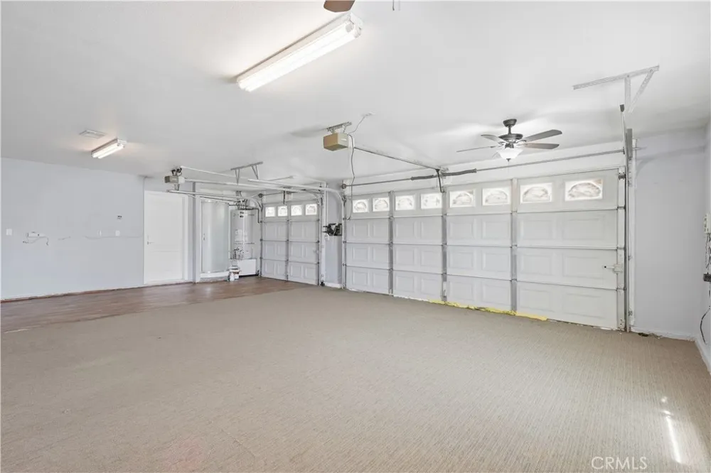 14940 Mesa Street Hesperia, CA 92345