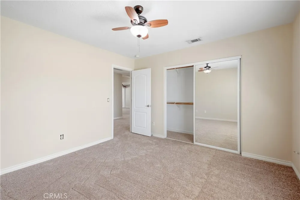 14940 Mesa Street Hesperia, CA 92345