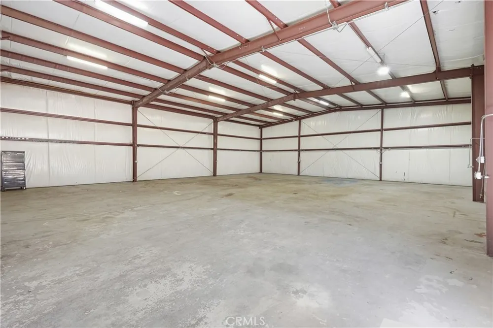 14940 Mesa Street Hesperia, CA 92345