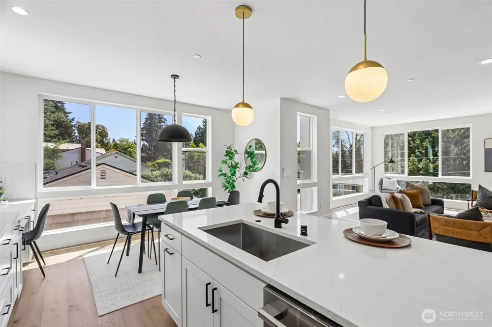 1516 NE 147th Street Shoreline, WA 98155