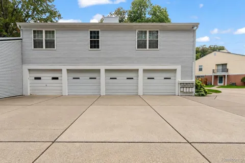 24775 Meadow Creek Drive