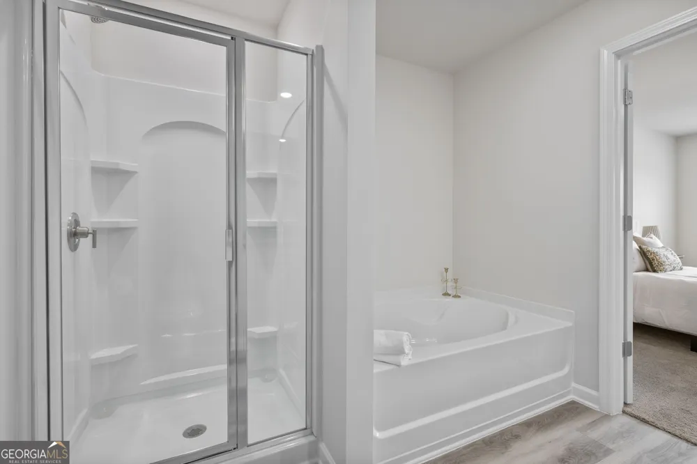 4024 Hidden River LN Oakwood, GA 30566