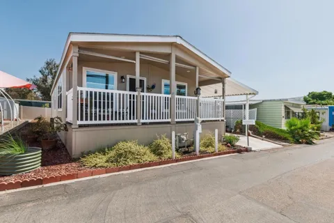 10770 Jamacha Boulevard #SPC 8