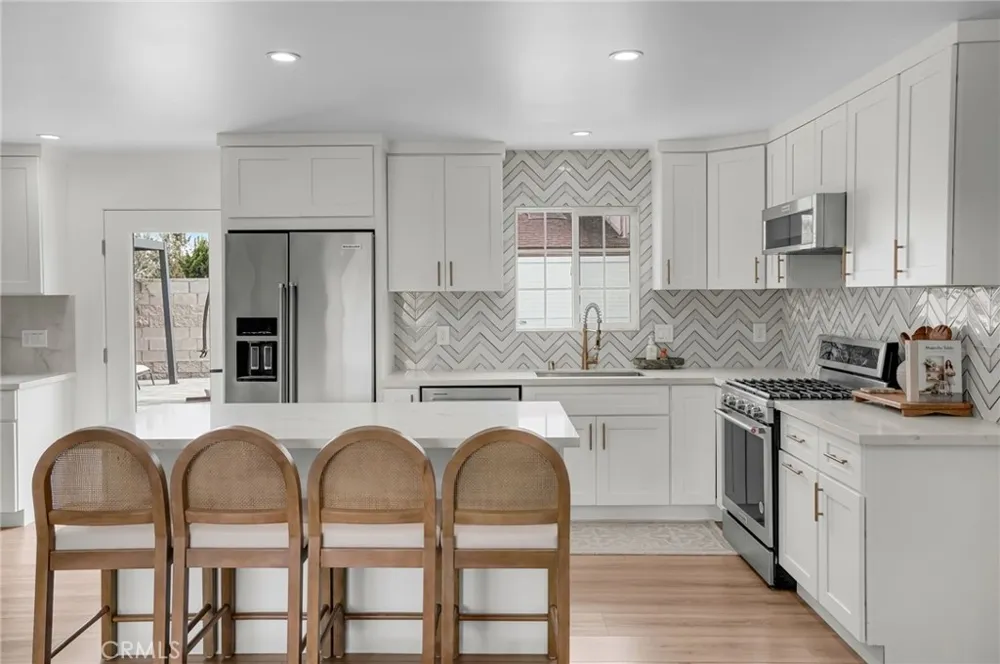 18820 Coltman Carson, CA 90746