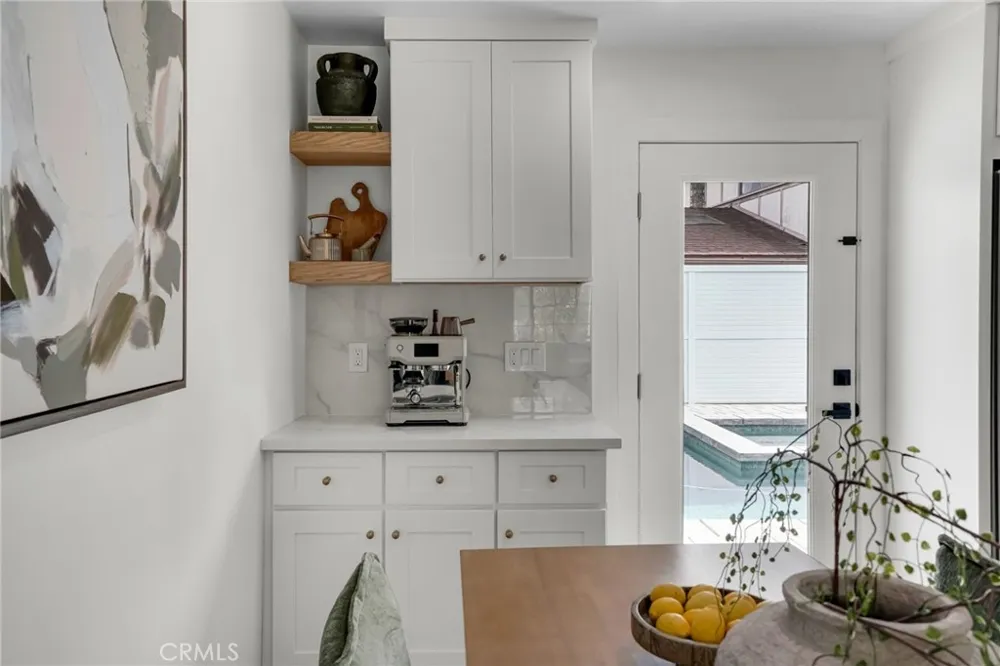 18820 Coltman Carson, CA 90746