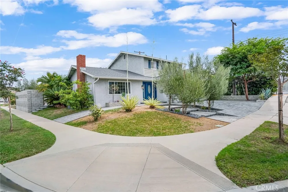 18820 Coltman Carson, CA 90746