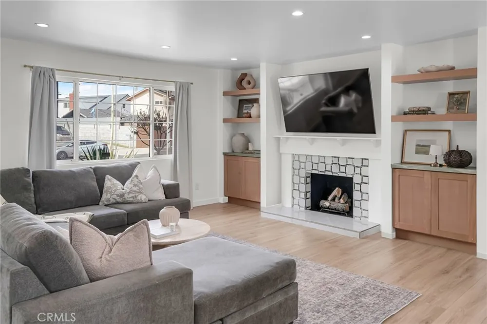 18820 Coltman Carson, CA 90746