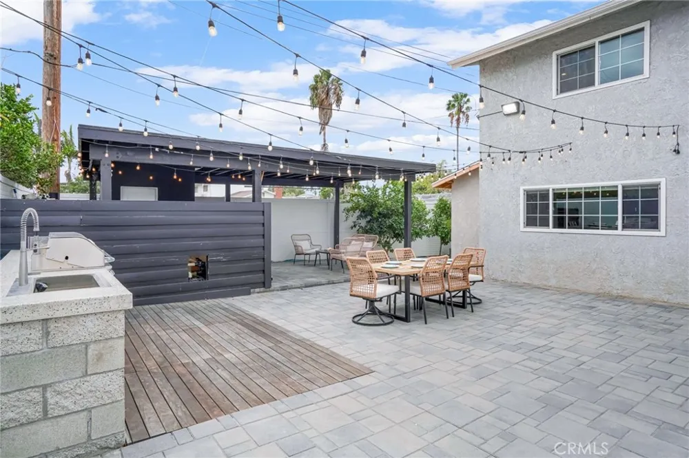 18820 Coltman Carson, CA 90746