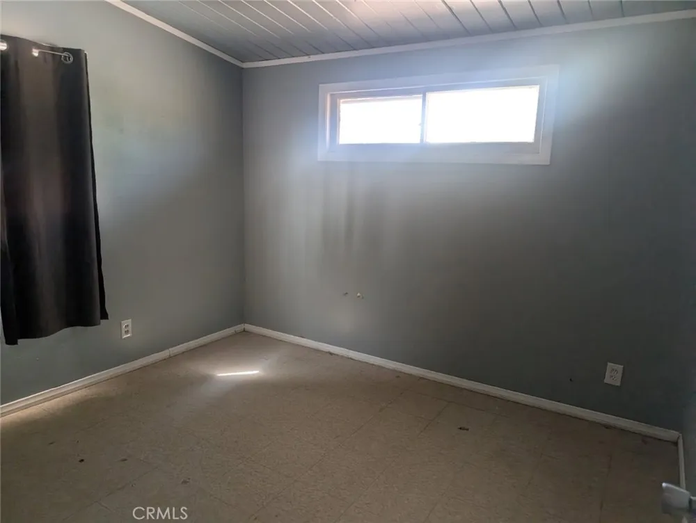 17009 E Orkney Azusa, CA 91702