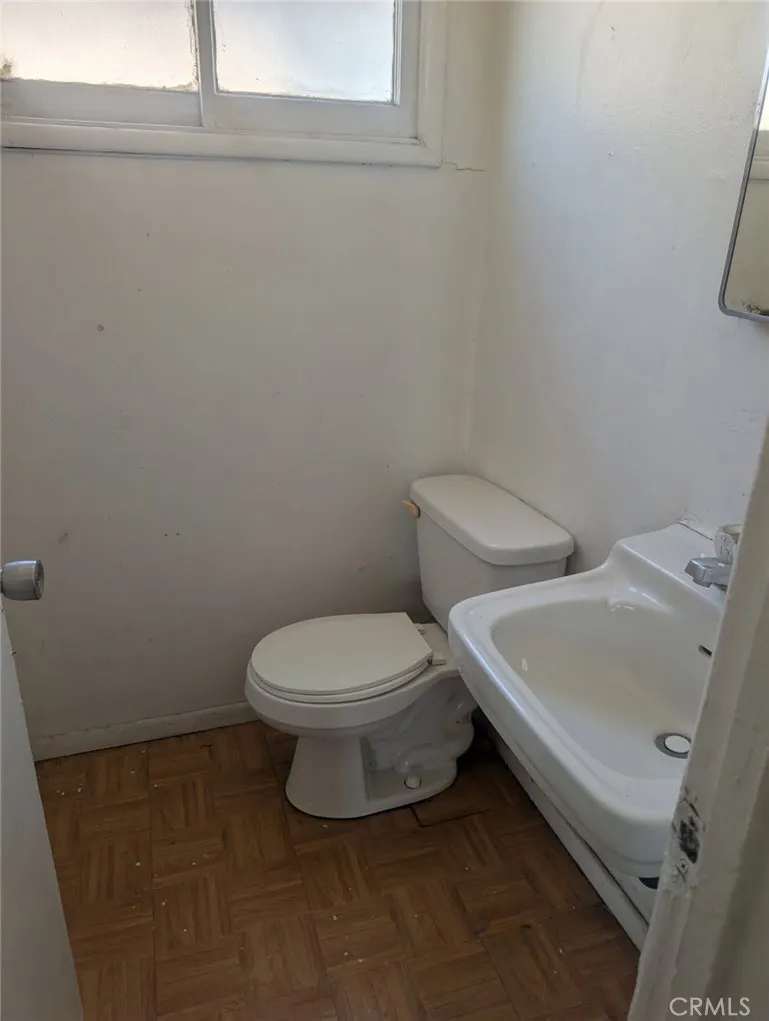 17009 E Orkney Azusa, CA 91702