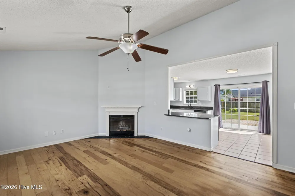 164 Glenwood Drive Hubert, NC 28539