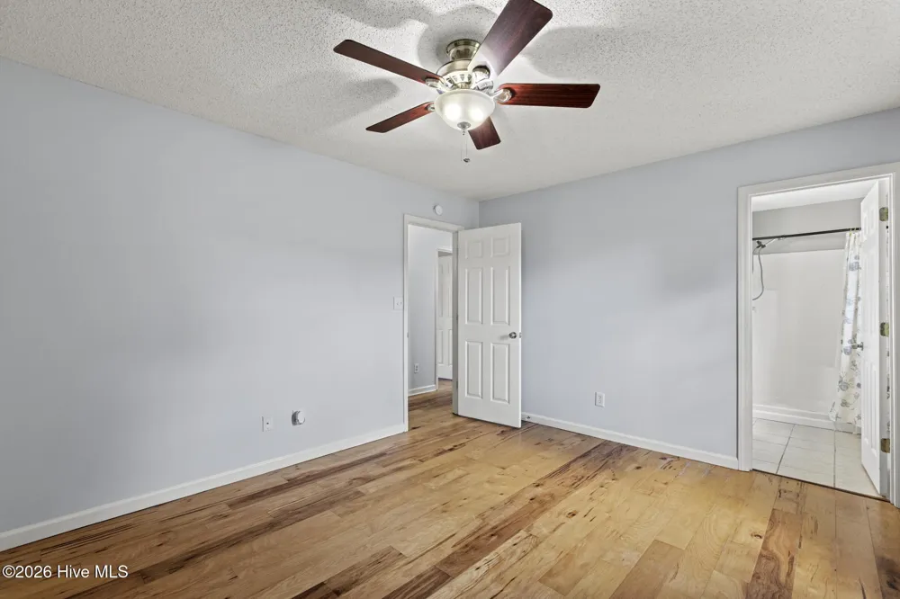 164 Glenwood Drive Hubert, NC 28539