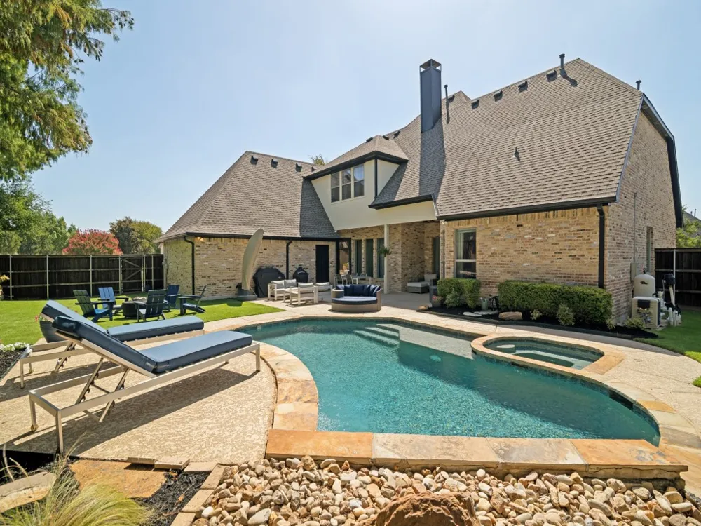 701 Starlight Pass Heath, TX 75032