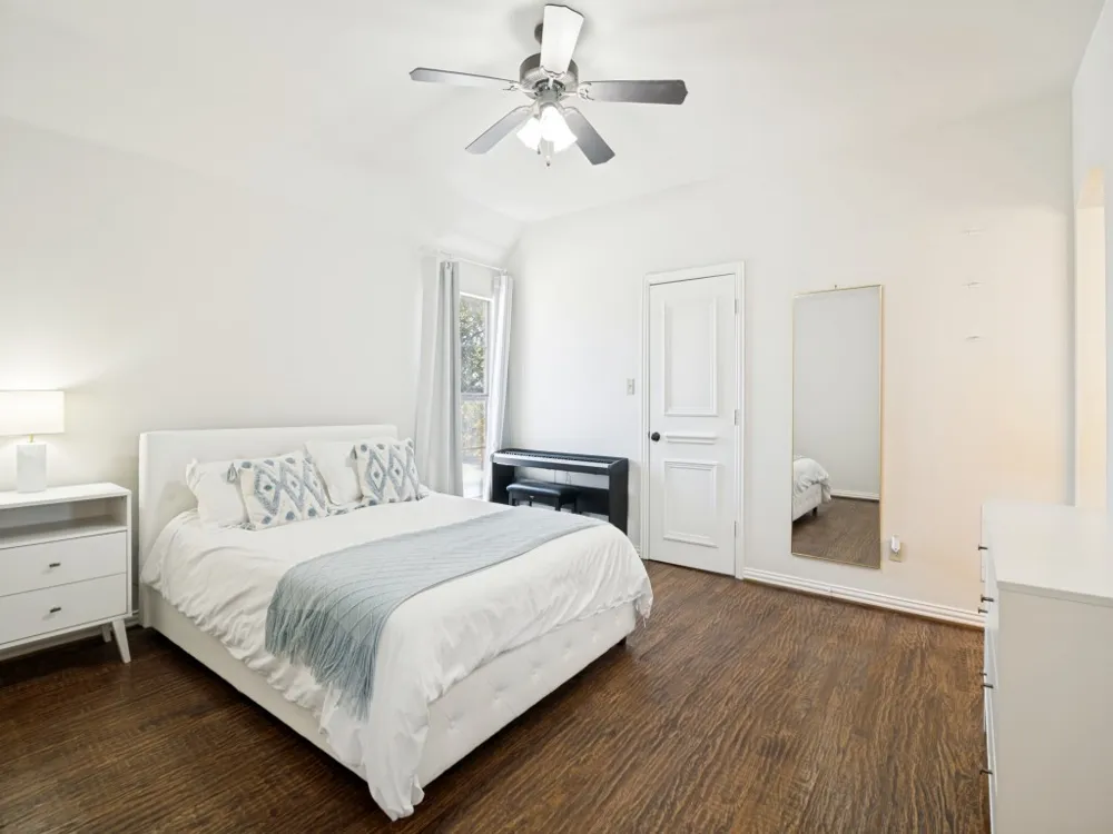 701 Starlight Pass Heath, TX 75032